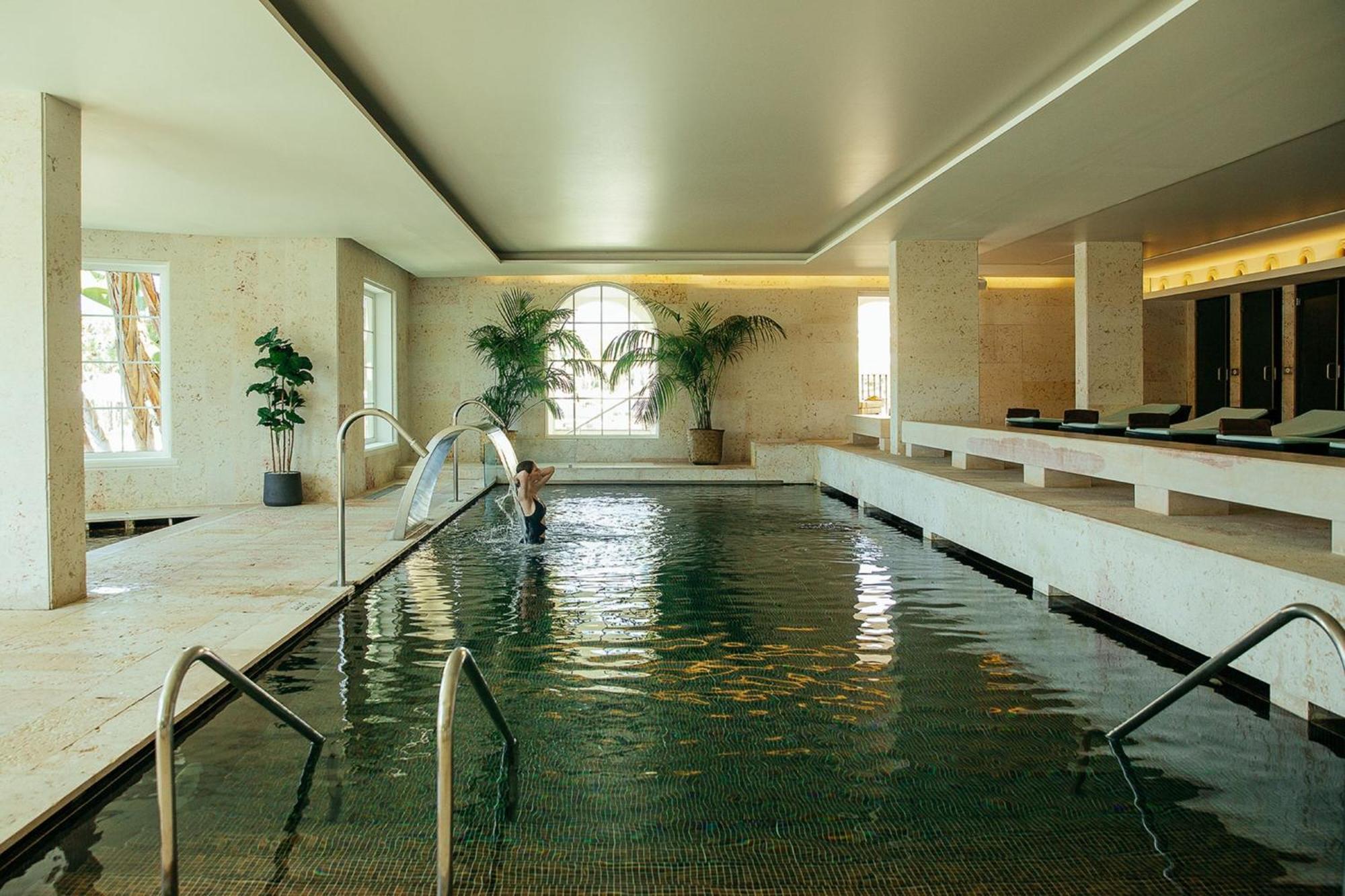 เดอะ เลค รีสอร์ต Hotel วิลาโมรา ภายนอก รูปภาพ The spa at The Connaught