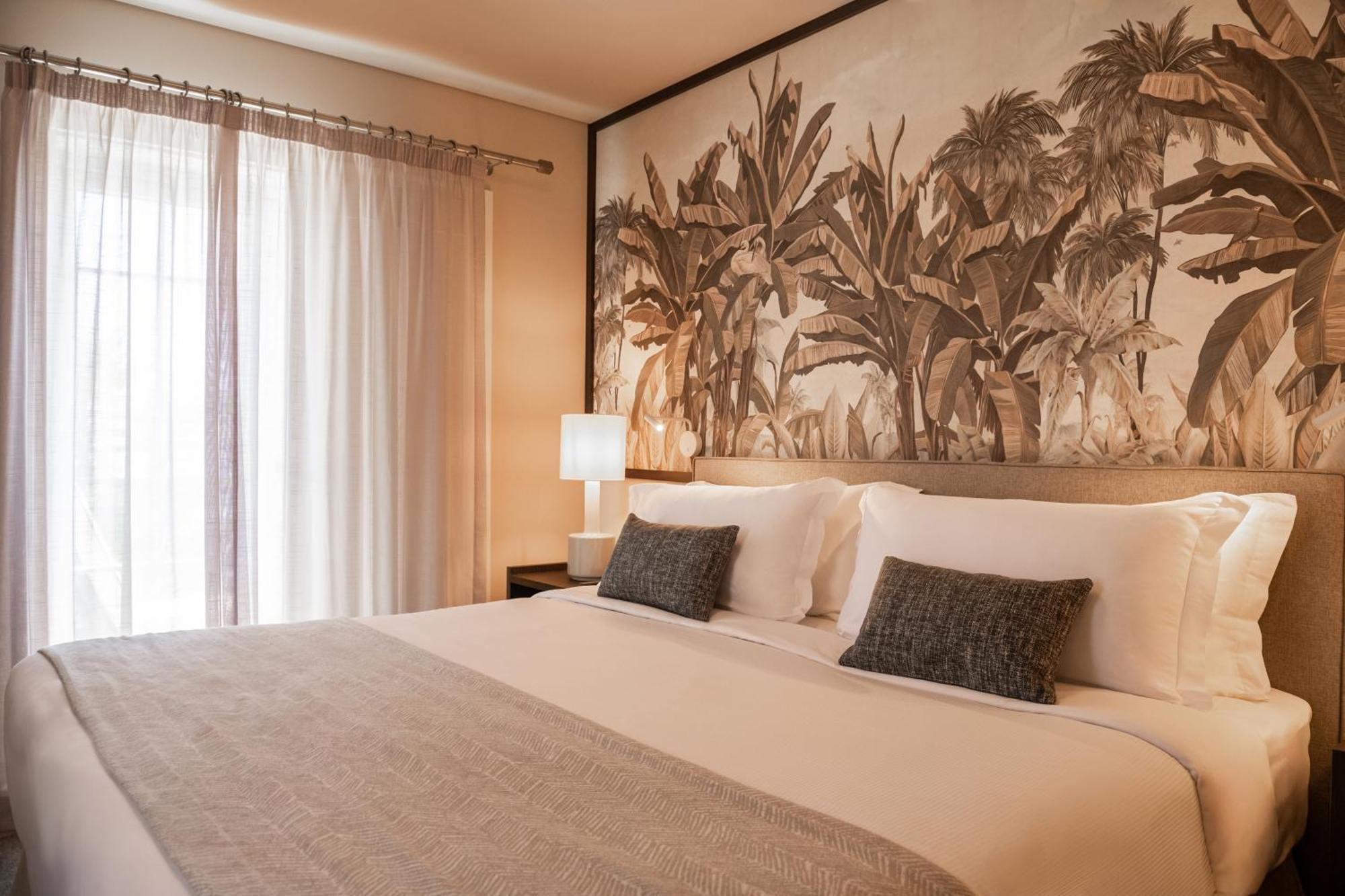 เดอะ เลค รีสอร์ต Hotel วิลาโมรา ภายนอก รูปภาพ A bedroom at the hotel