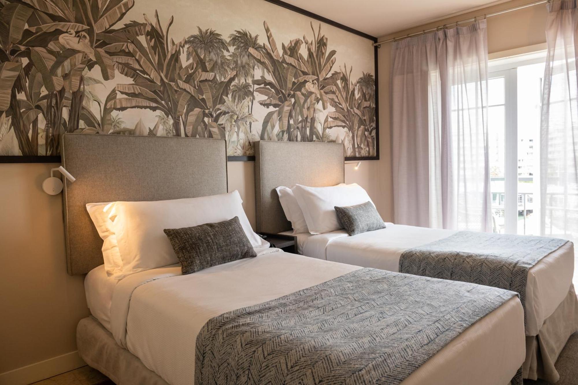 เดอะ เลค รีสอร์ต Hotel วิลาโมรา ภายนอก รูปภาพ A bedroom at the hotel